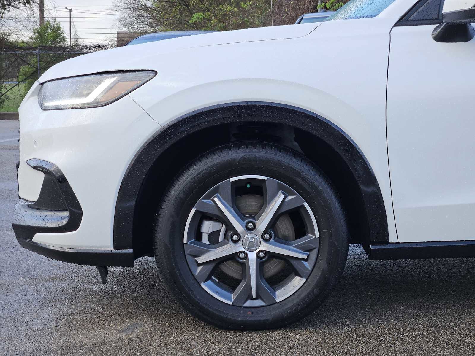 Used 2025 Honda HR-V EX-L image 8