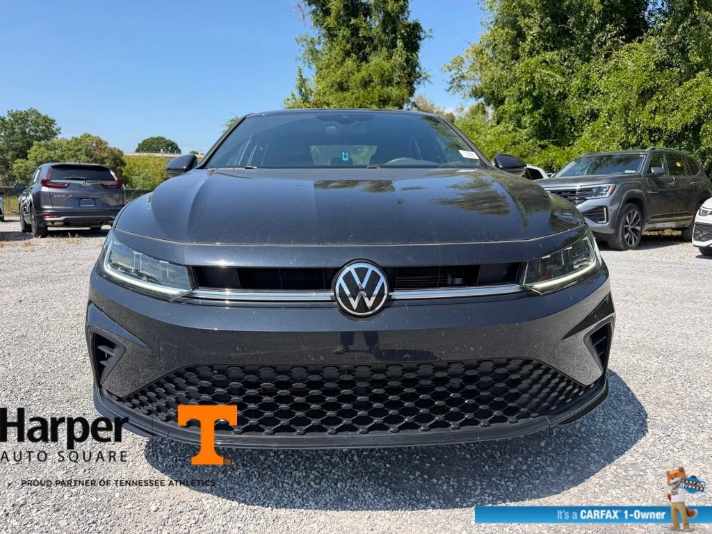 Used 2025 Volkswagen Jetta Sport FWD image 8