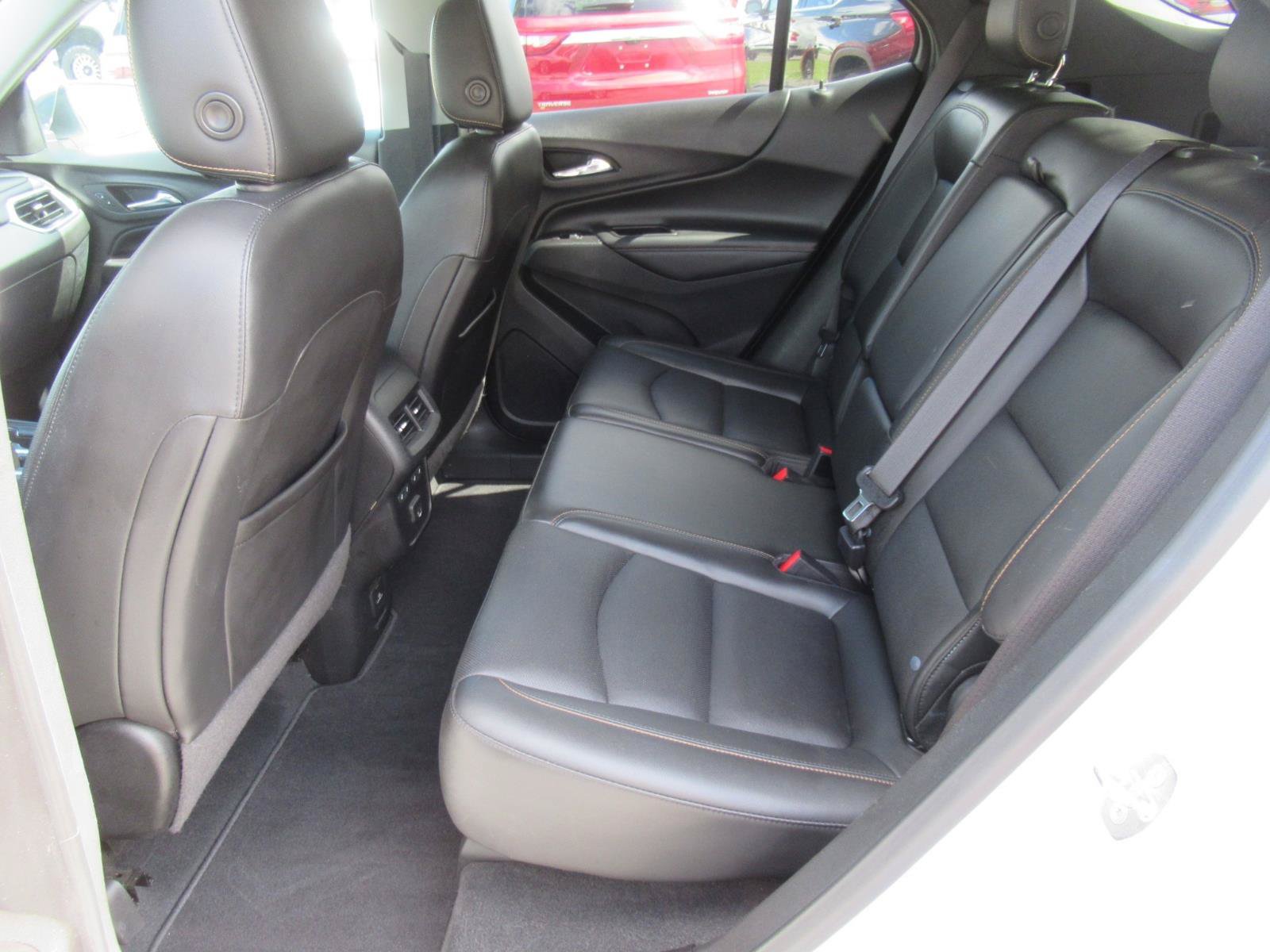 Used 2020 Chevrolet Equinox Premier FWD image 36