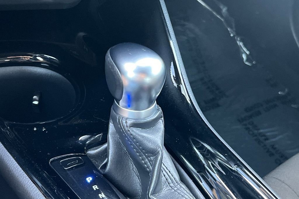 Used 2020 Toyota C-HR XLE image 24