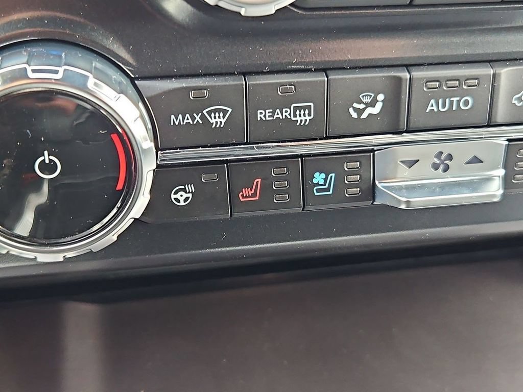 New 2026 Ford F250 Platinum AWD/4WD image 22