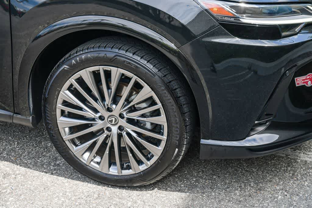 Used 2024 Lexus RX 450h AWD w/ Convenience Package image 24