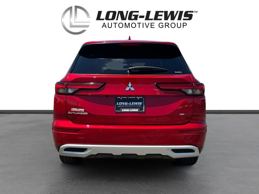Used 2022 Mitsubishi Outlander SE AWD/4WD image 5