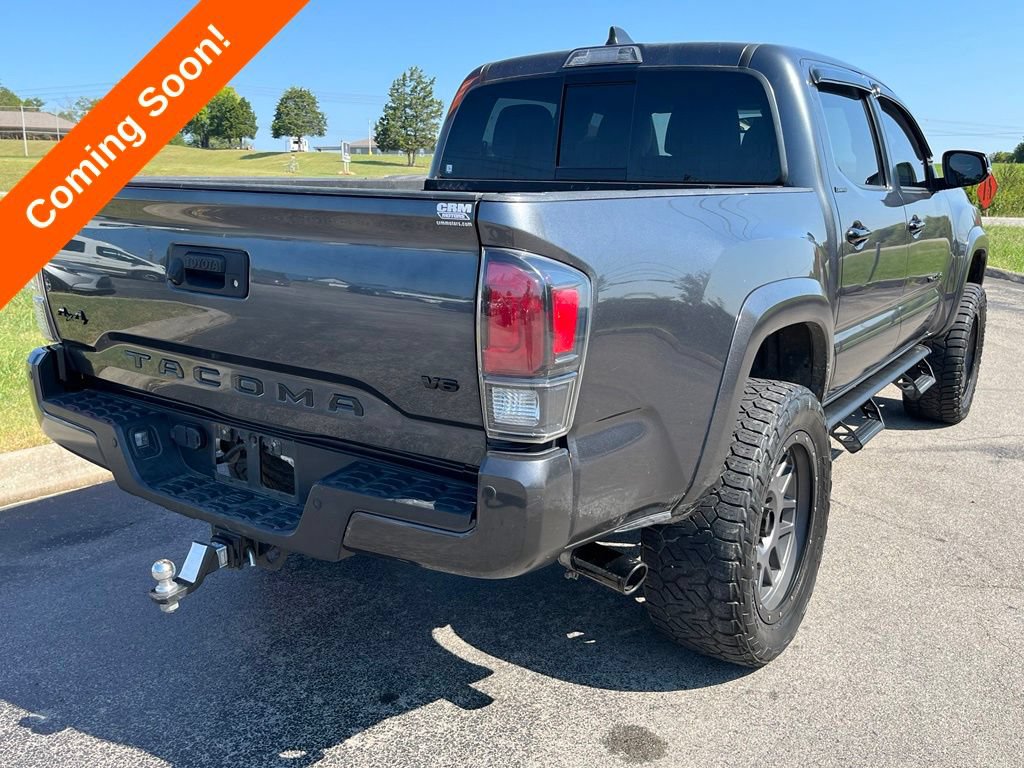 Used 2023 Toyota Tacoma Limited w/ Nightshade Package AWD/4WD image 14