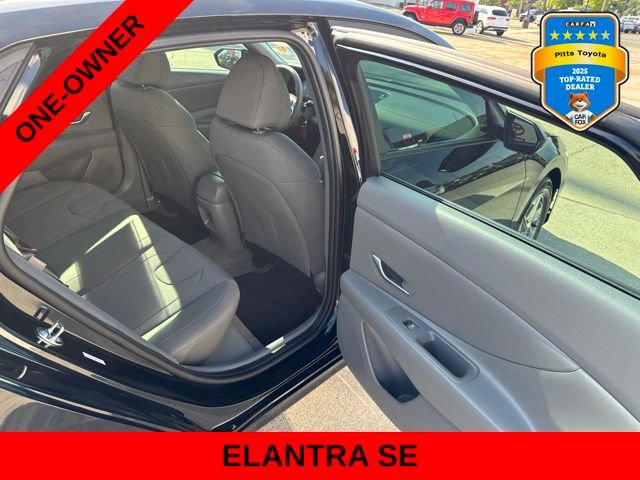 Used 2026 Hyundai Elantra SE FWD image 13