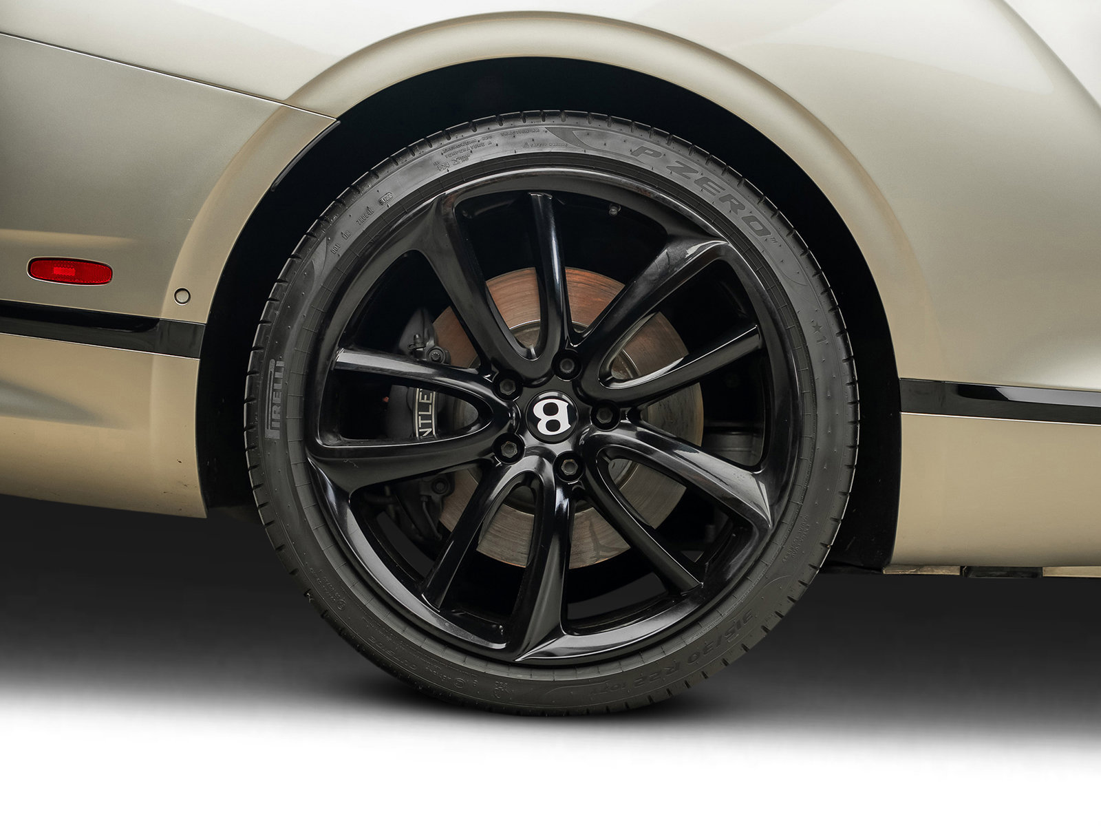 Used 2020 Bentley Continental GT AWD/4WD image 29