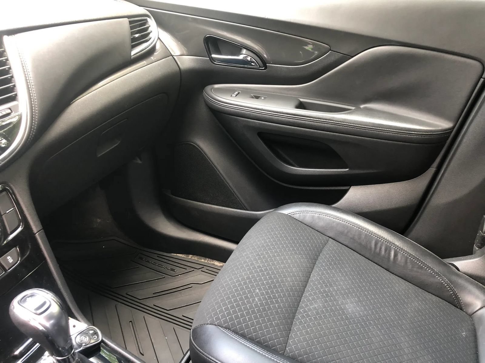 Used 2017 Buick Encore Preferred FWD image 21