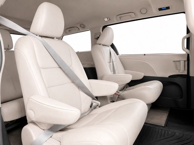 Used 2016 Toyota Sienna XLE AWD/4WD image 19