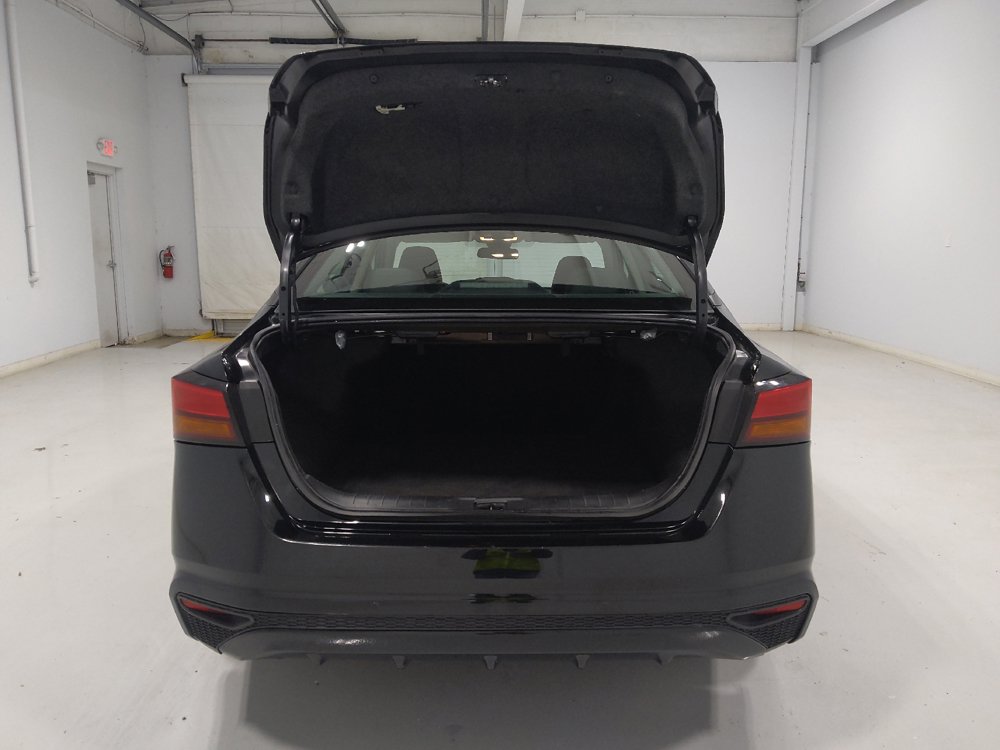 Used 2025 Nissan Altima 2.5 SV AWD/4WD image 29