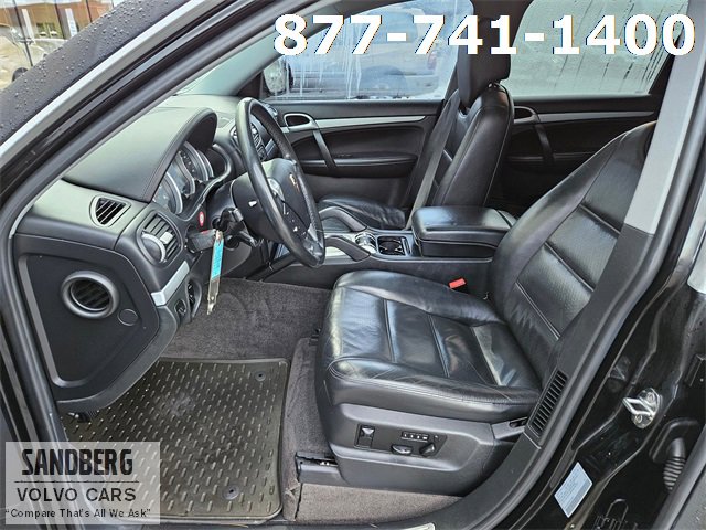 Used 2005 Porsche Cayenne S image 11