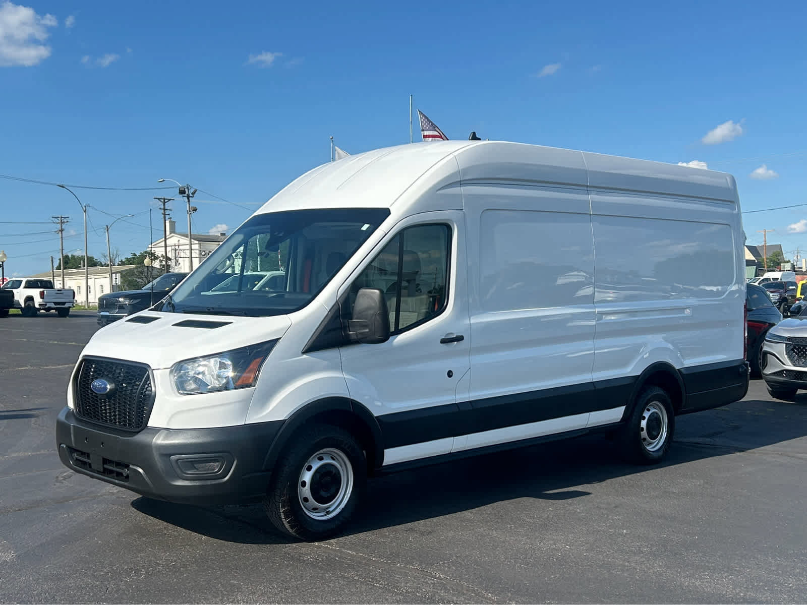 Used 2023 Ford Transit 250 w/ Load Area Protection Package image 2