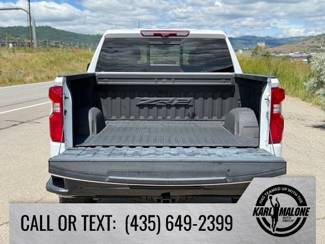 Used 2023 Chevrolet Silverado 1500 ZR2 w/ Technology Package AWD/4WD image 5