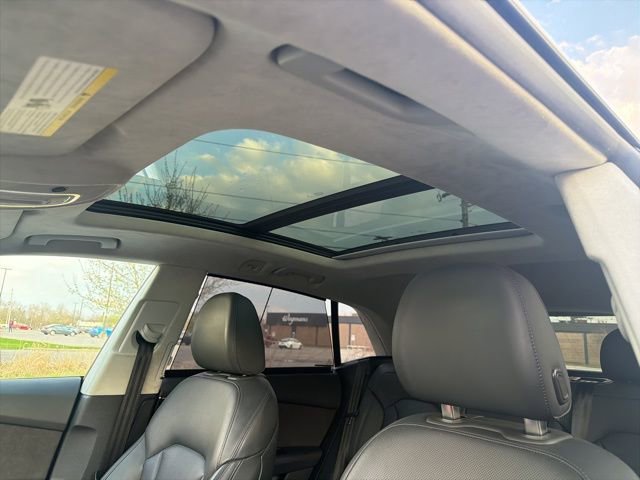 Used 2019 Audi Q8 Prestige image 20