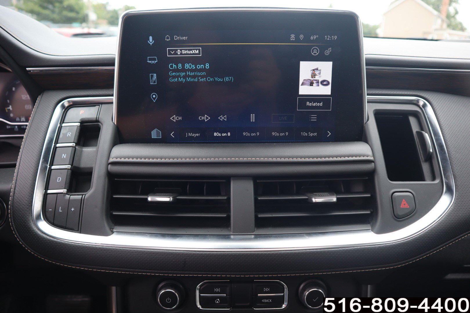 Used 2023 Chevrolet Suburban Premier AWD/4WD image 25