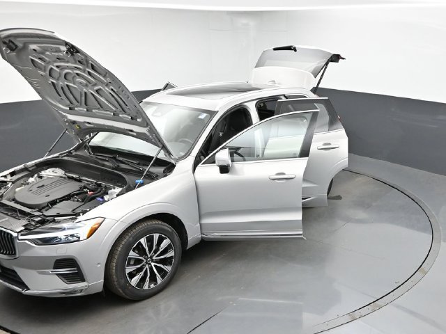 Used 2023 Volvo XC60 B5 Plus w/ Climate Package AWD/4WD image 50