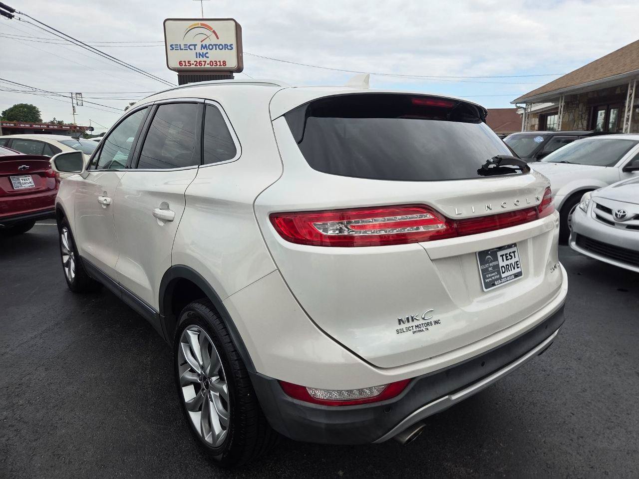 Used 2018 Lincoln MKC Select w/ Select Plus Package AWD/4WD image 4