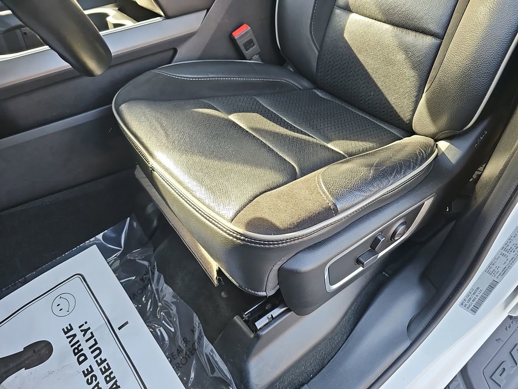 Used 2022 RAM 1500 Laramie image 32