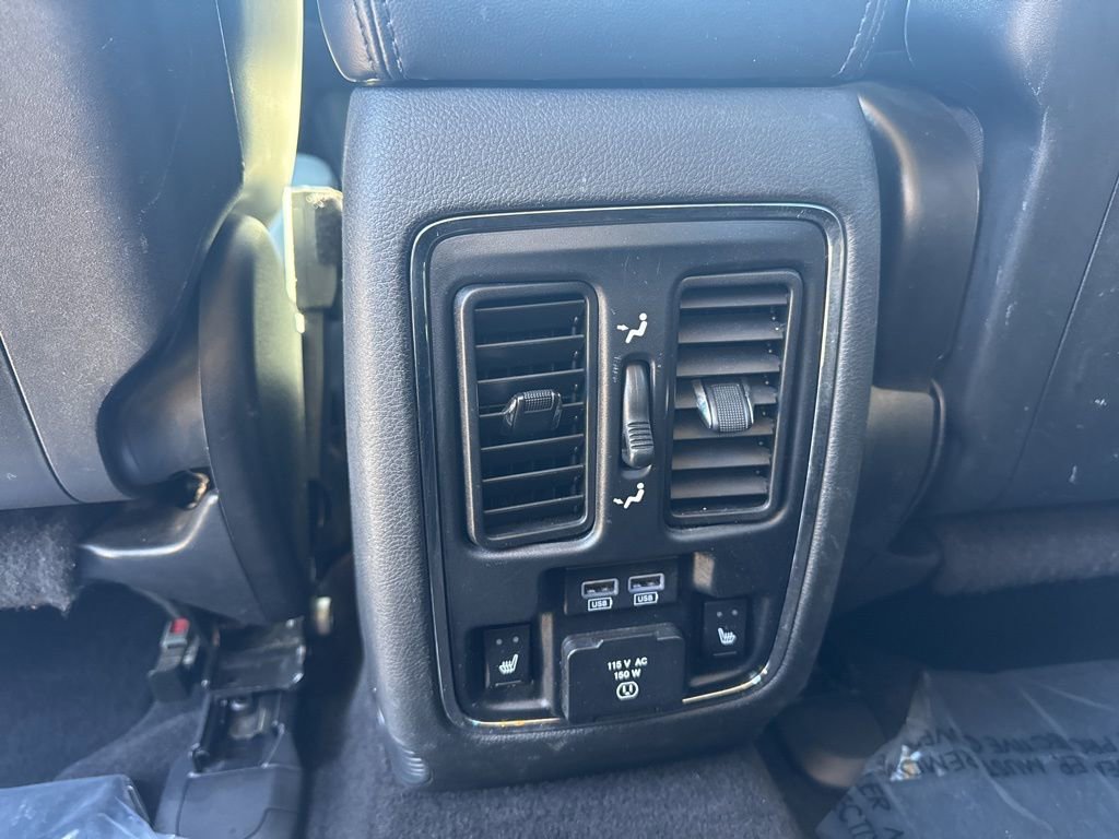 Used 2016 Dodge Durango Limited w/ Nav & Power Liftgate Group image 21