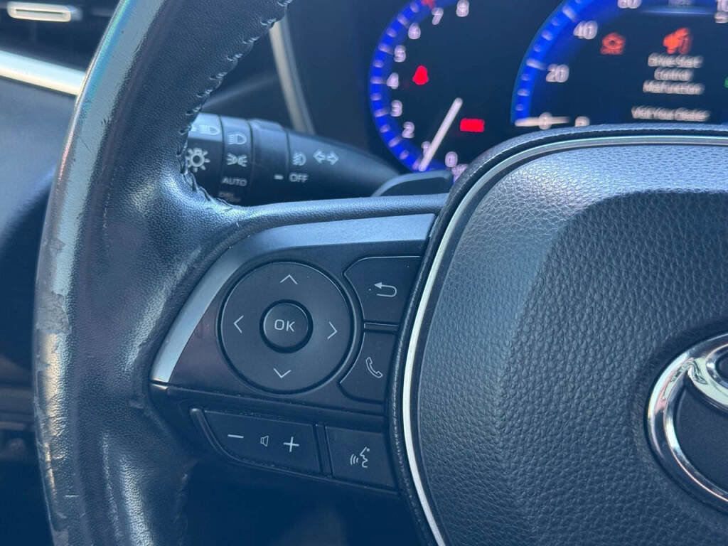 Used 2019 Toyota Corolla XSE image 17