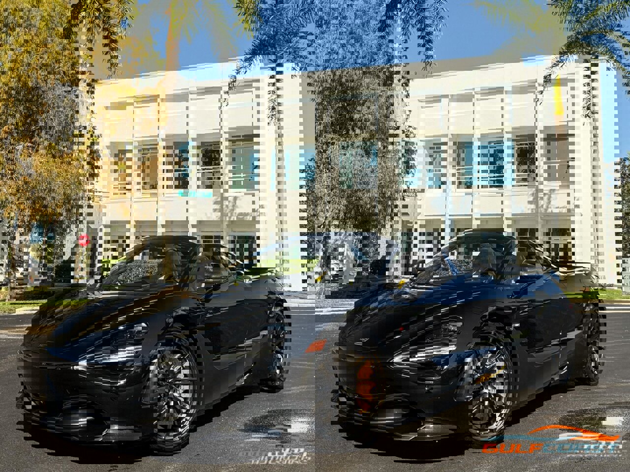 Used 2022 McLaren 720S Performance image 11