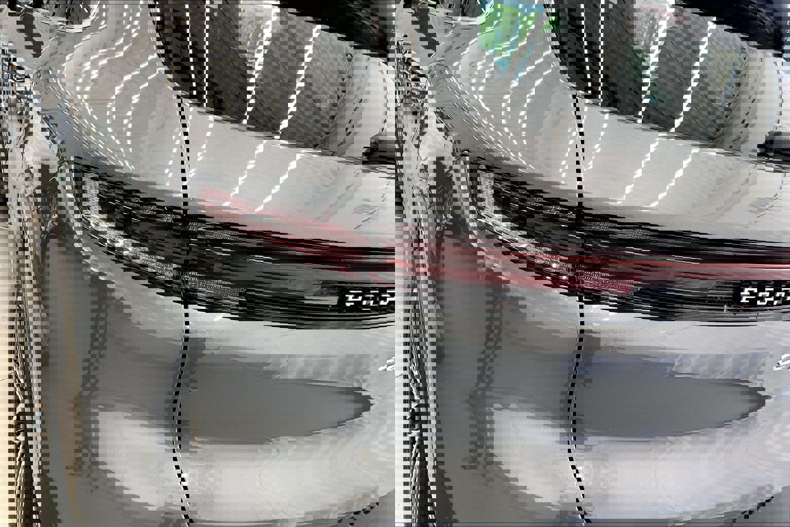 New 2025 Porsche Cayenne image 20