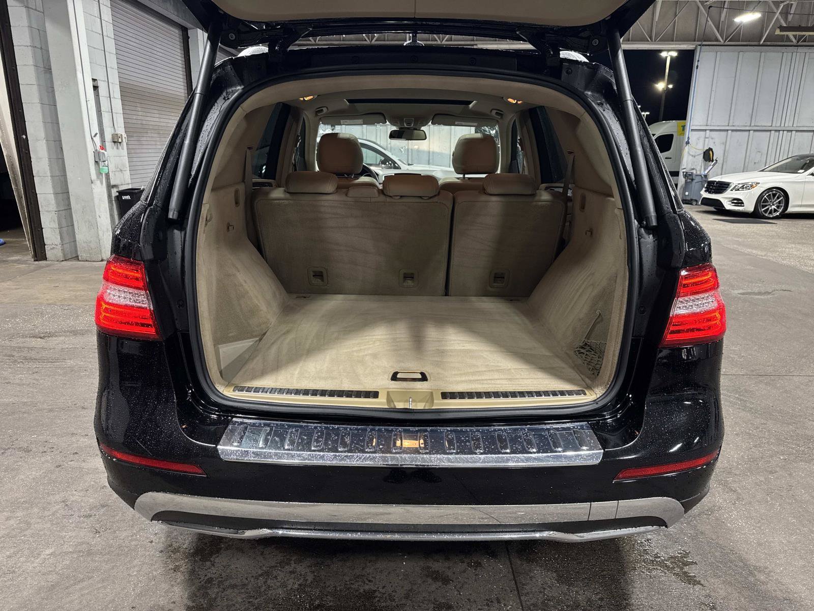 Used 2013 Mercedes-Benz ML 350 4MATIC image 11