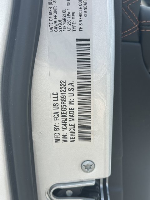 Used 2024 Jeep Grand Cherokee L Summit AWD/4WD image 33
