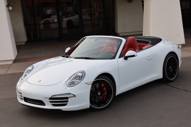 Used 2013 Porsche 911 Carrera S image 4