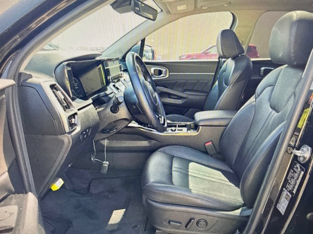 Used 2023 Kia Sorento SX FWD image 6
