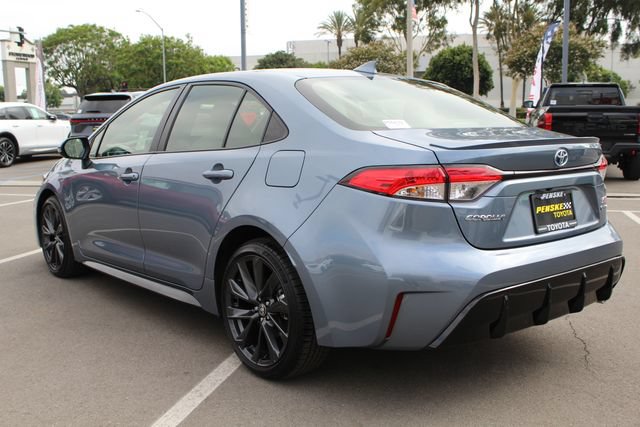 Certified 2025 Toyota Corolla SE FWD image 13