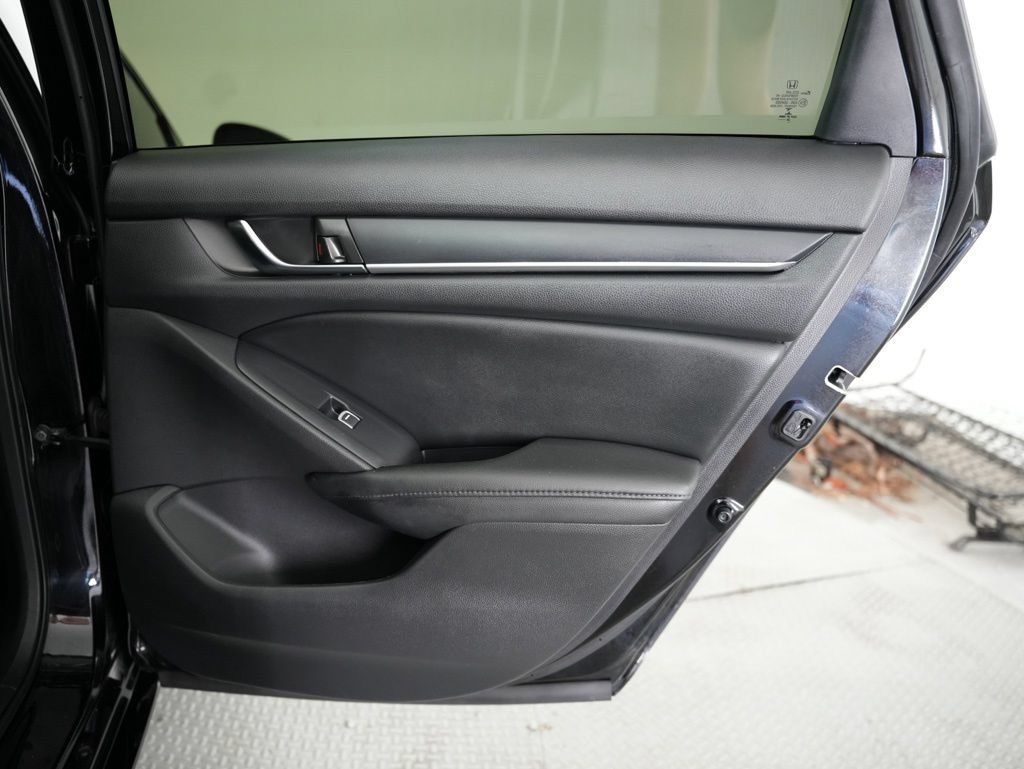 Used 2022 Honda Accord Sport Special Edition image 39