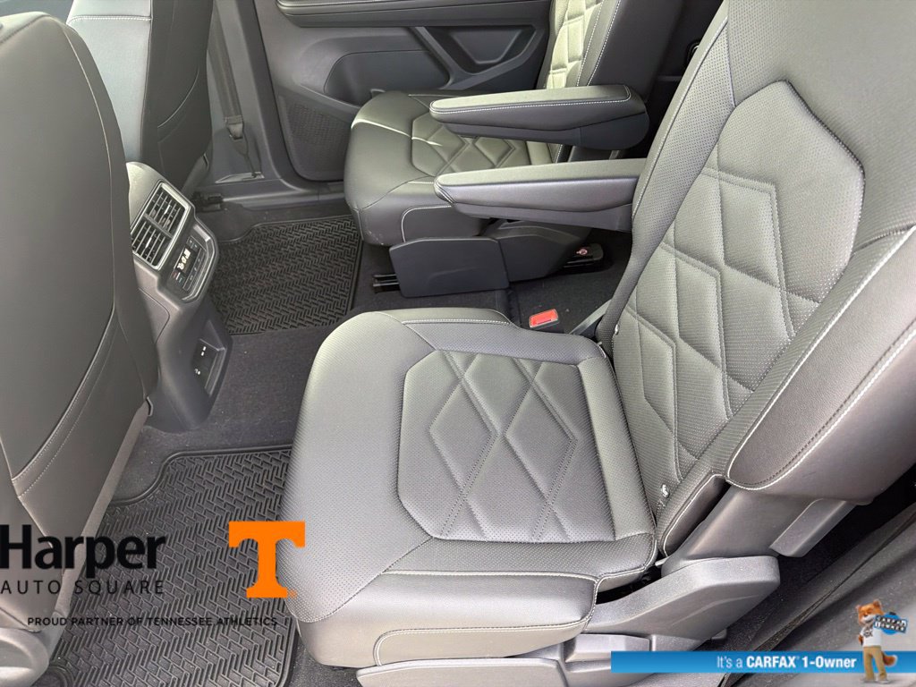 Used 2025 Volkswagen Atlas SE w/ Panoramic Sunroof Package AWD/4WD image 10