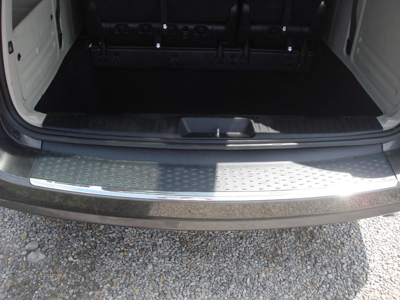 Used 2016 Dodge Grand Caravan SE image 39