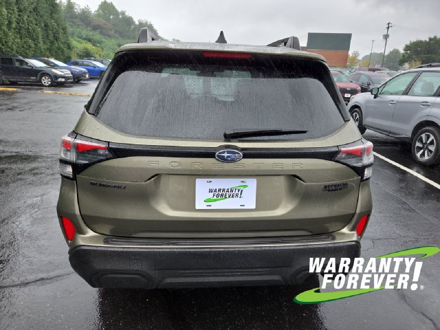 Used 2025 Subaru Forester Premium AWD/4WD image 6