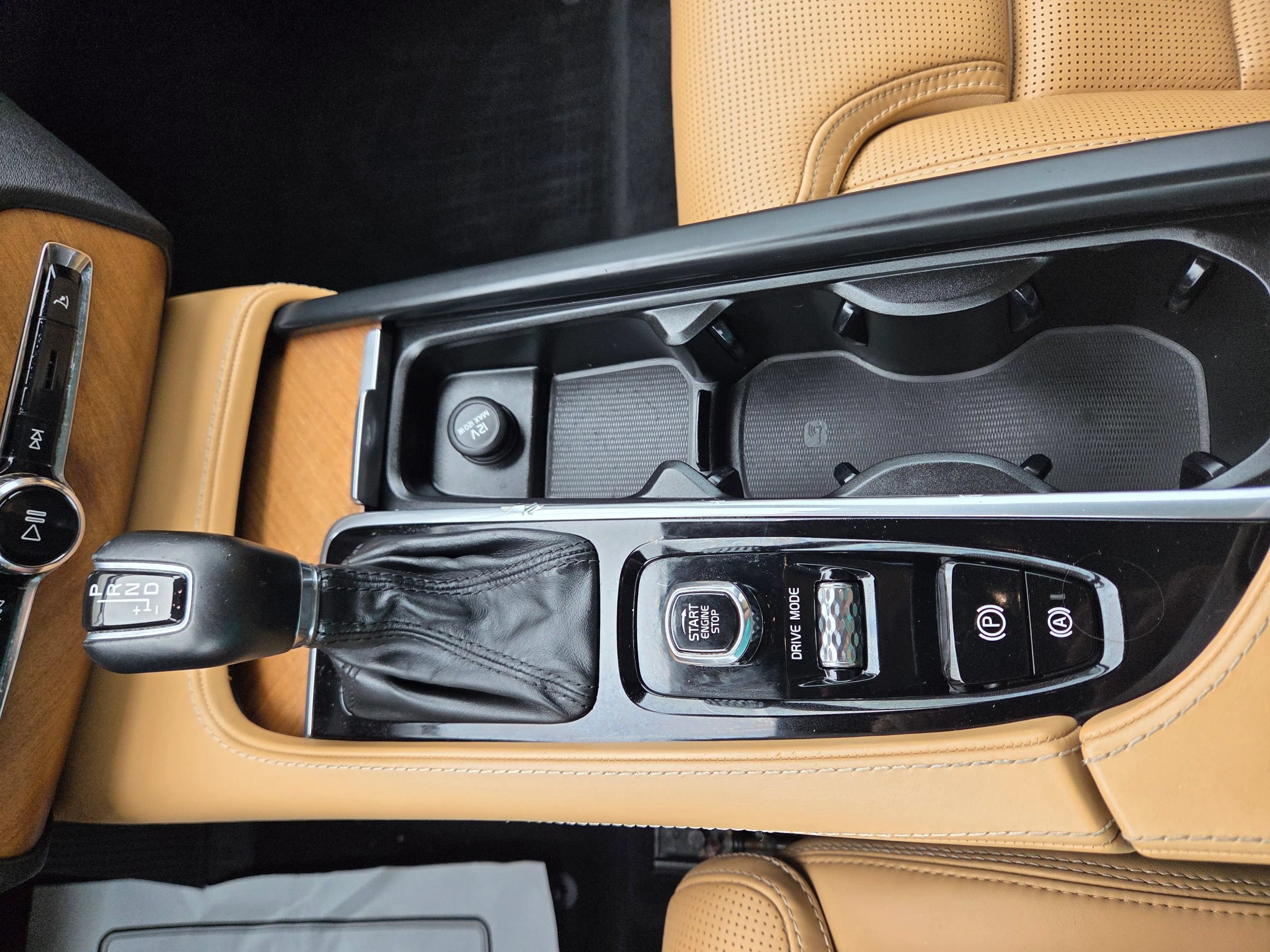 Used 2019 Volvo XC90 T6 Inscription w/ Luxury Package AWD/4WD image 29