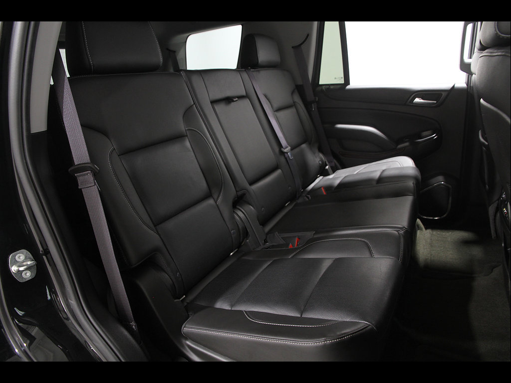 Used 2016 GMC Yukon SLT w/ Open Road Package AWD/4WD image 18