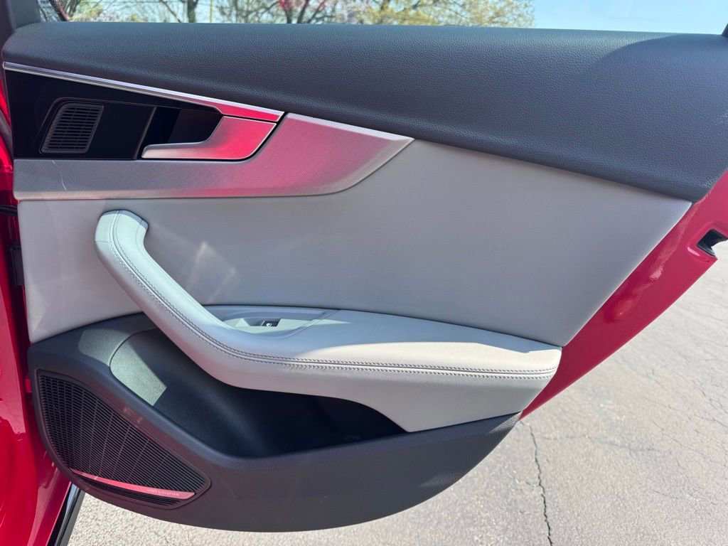 Used 2022 Audi A4 2.0T Premium Plus w/ Premium Plus Package image 30