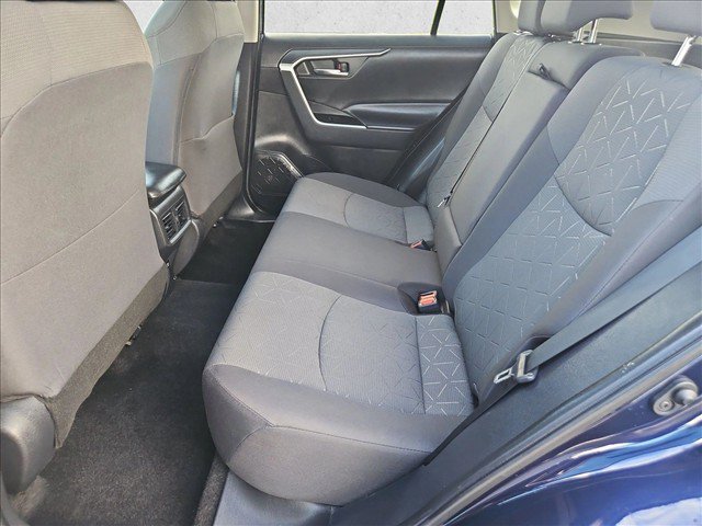 Certified 2021 Toyota RAV4 XLE FWD image 18
