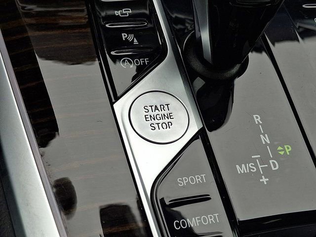 Used 2020 BMW X5 xDrive40i w/ Premium Package image 27