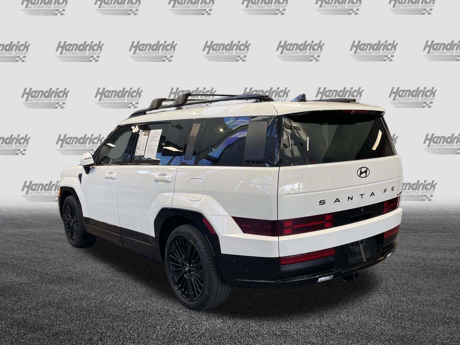 Used 2025 Hyundai Santa Fe Calligraphy AWD/4WD image 8