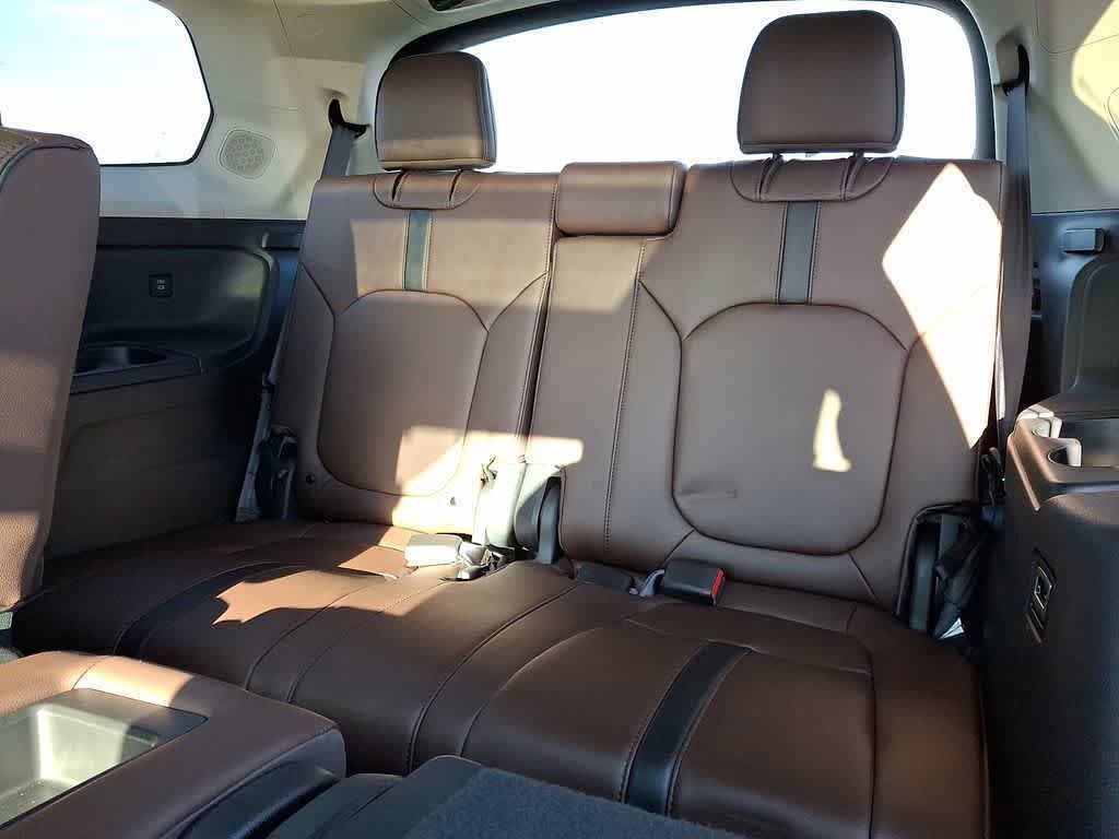 Used 2025 Honda Pilot Elite image 10