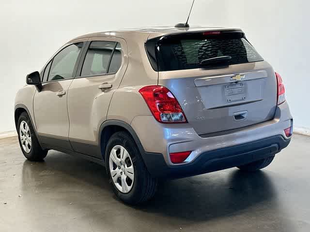 Used 2018 Chevrolet Trax LS FWD image 29