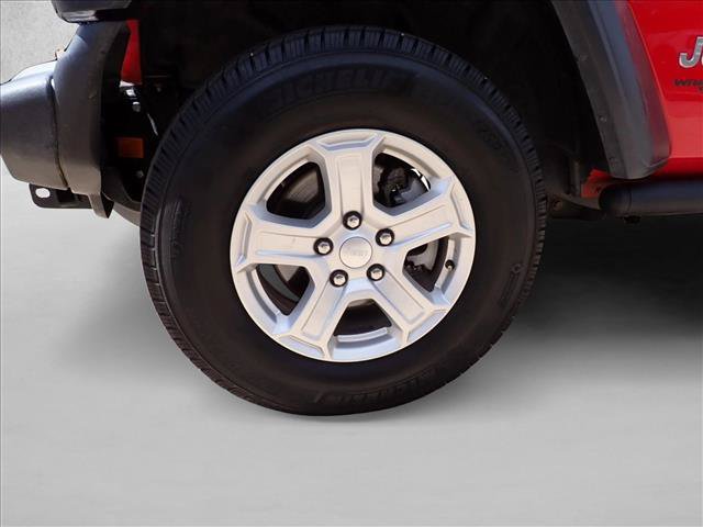Used 2019 Jeep Wrangler Sport AWD/4WD image 7