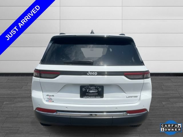 Certified 2025 Jeep Grand Cherokee Limited w/ Trailer Tow Package AWD/4WD image 5