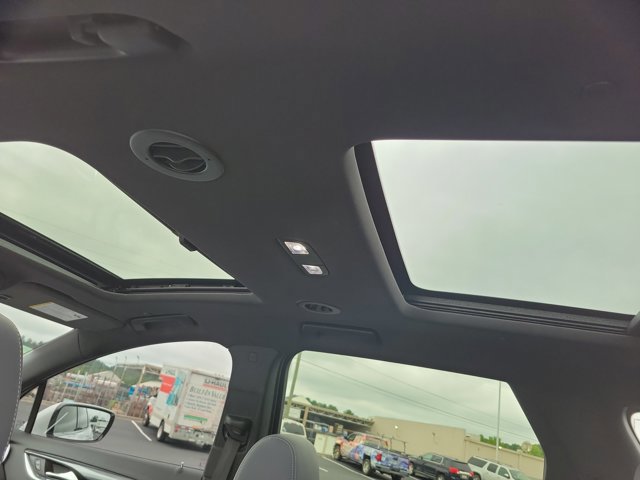 Used 2022 Buick Enclave Essence w/ Experience Buick Package image 17