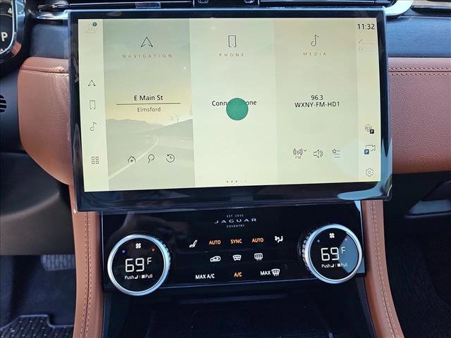 New 2026 Jaguar F-PACE R-Dynamic S image 18