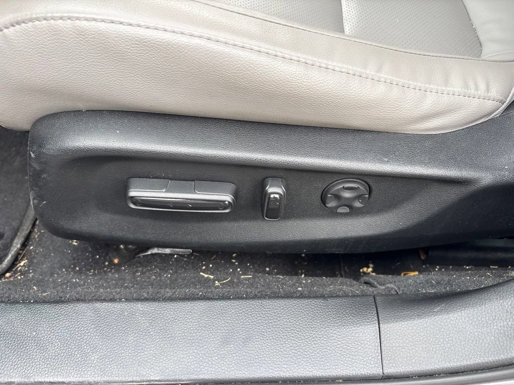 Used 2018 Honda Accord EX-L image 17
