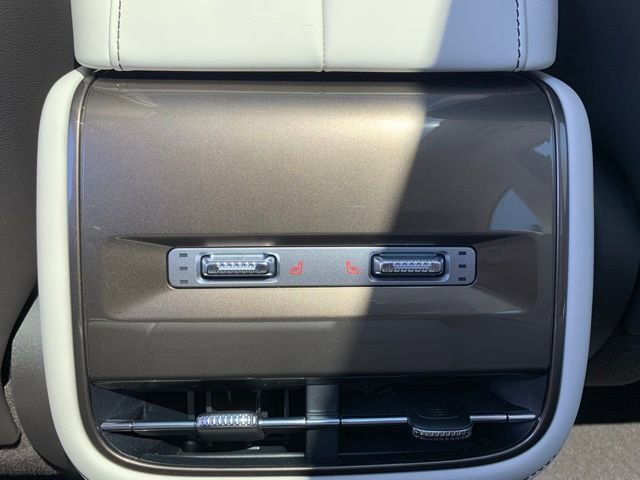 New 2025 Lincoln Nautilus Black Label w/ Jet Appearance Package image 17