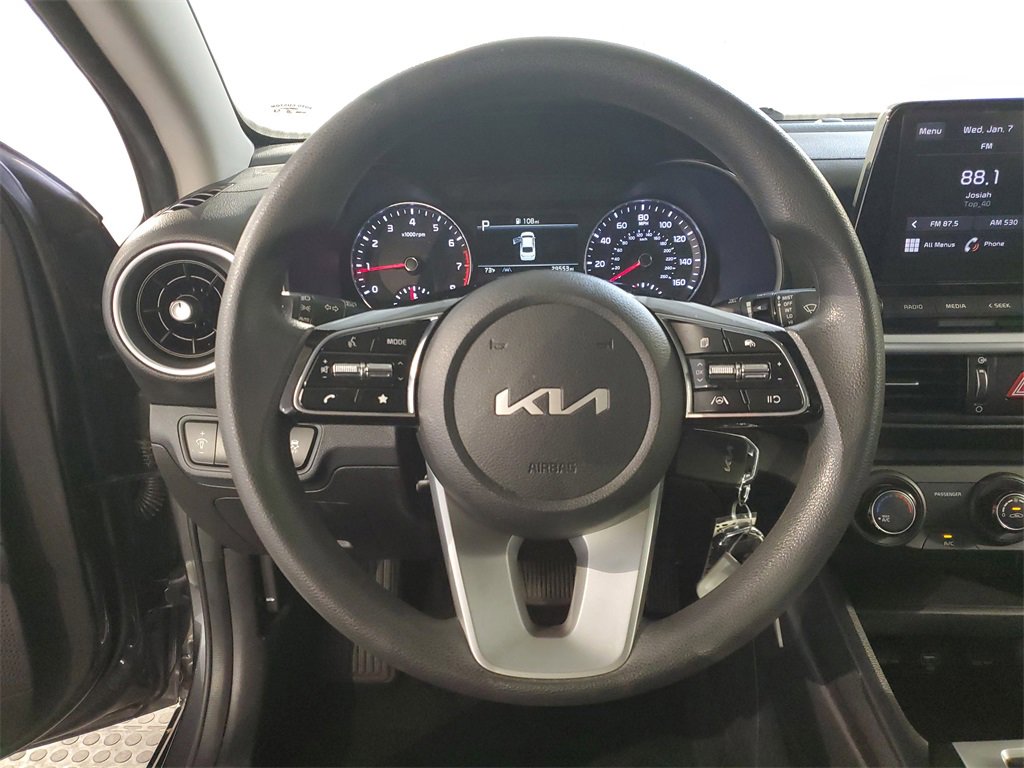 Certified 2022 Kia Forte LXS w/ LXS Technology Package image 18