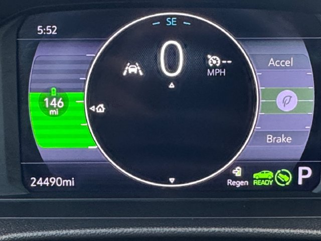 Certified 2023 Chevrolet Bolt EUV LT FWD image 11
